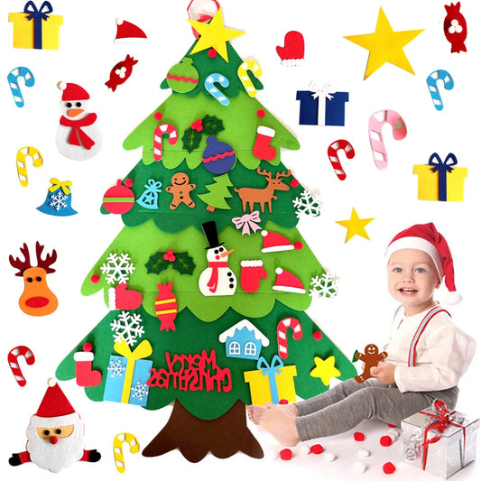 Árvore de Natal em Feltro Infantil com enfeites